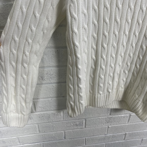 Lilly Pulitzer White Cable Knit Sweater Womens Size M Minimalist Preppy Travel - Picture 6 of 9